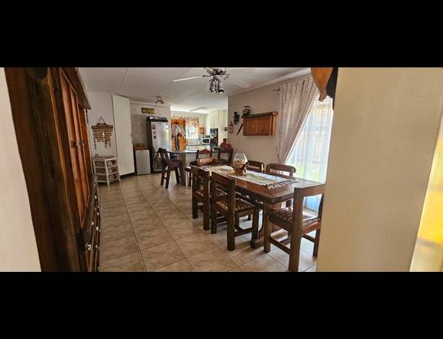 3 BEDROOM TOWNHOUSE FOR SALE IN THREE RIVERS